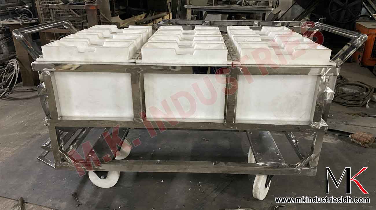 SS Trolley for Bread Crumbs